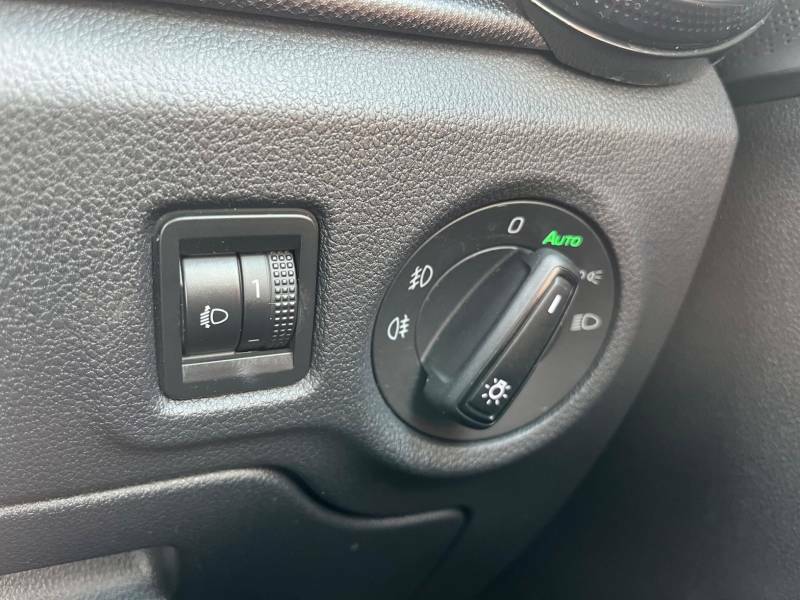 Skoda Fabia 1.0 Tsi 95Ps Se Comfort 5-Dr Hatchback Blue #20
