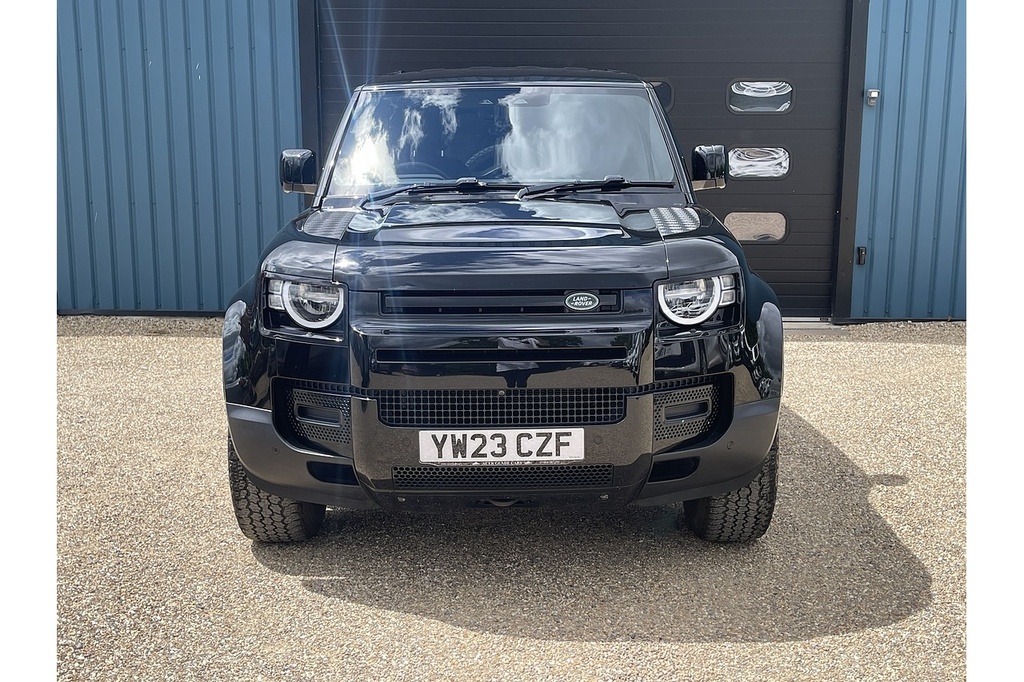 Land Rover Defender 110 D250 Mhev 2023 U2591 Ulez YW23CZF Black #2
