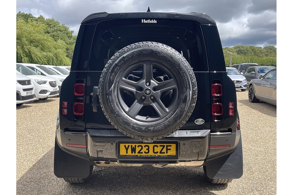 Land Rover Defender 110 D250 Mhev 2023 U2591 Ulez YW23CZF Black #6