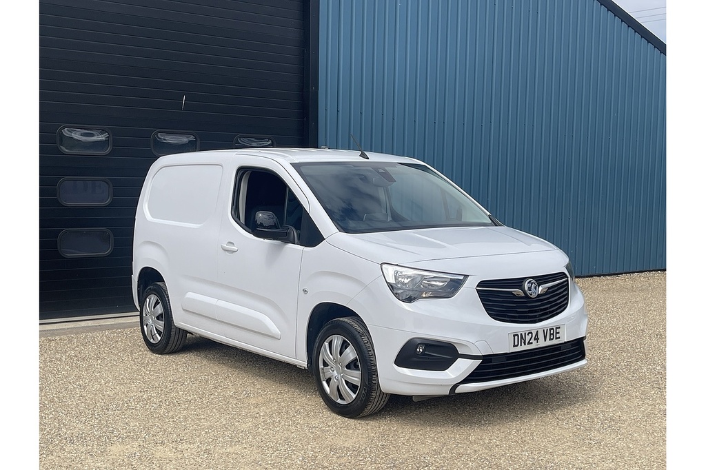 Vauxhall Combo Turbo D 2300 Pro 2024 U2598 Ulez White #2