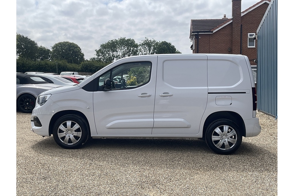 Vauxhall Combo Turbo D 2300 Pro 2024 U2598 Ulez White #5