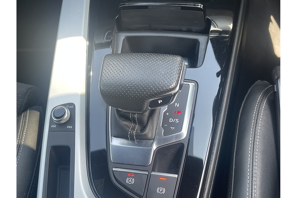Audi A4 40 Tfsi 204 Black Edition S Tronic C-pluss Black #28