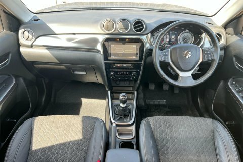 Suzuki Vitara 2023 23 Sz5 #3
