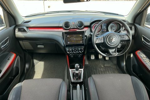 Suzuki Swift 2023 73 Sport  #3