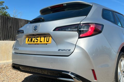Suzuki Swace 1.8H Ultra Cvt Euro 6 S S Silver #18