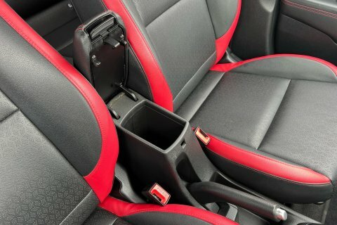 Kia Picanto Hatchback Black #30