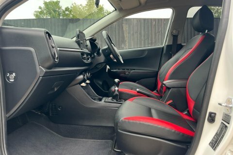 Kia Picanto Hatchback Black #16