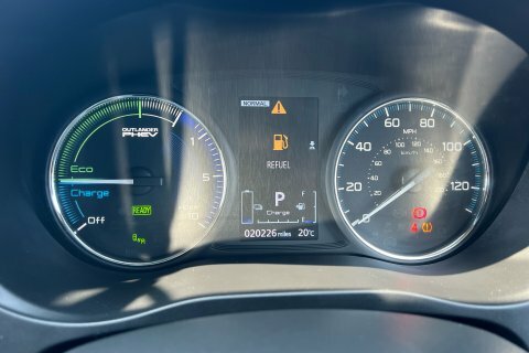 Mitsubishi Outlander Suv Black #11
