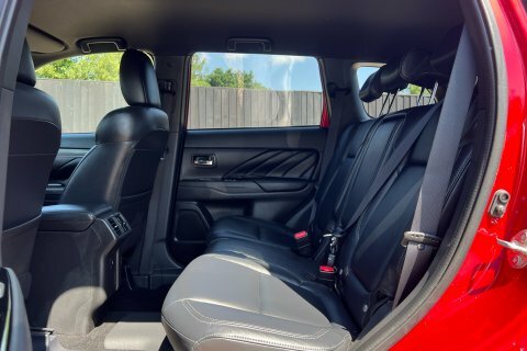 Mitsubishi Outlander Suv Black #9