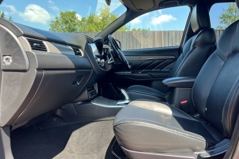 Mitsubishi Outlander 2021 21 Phev #3