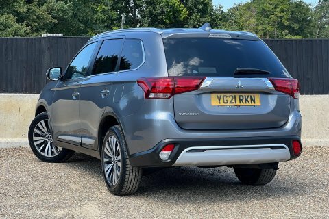 Mitsubishi Outlander 2021 21 Design #2