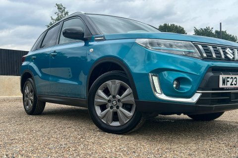 Suzuki Vitara 1.4 Boosterjet Mhev Go KM73MUA White #13