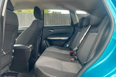 Suzuki Vitara 1.4 Boosterjet Mhev Go KM73MUA White #17