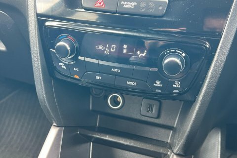Suzuki Vitara 1.4 Boosterjet Mhev Go KM73MUA White #27