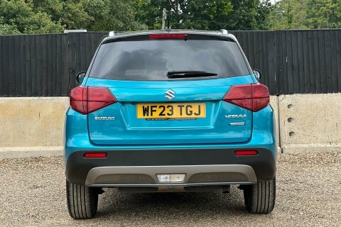 Suzuki Vitara 1.4 Boosterjet Mhev Go KM73MUA White #8