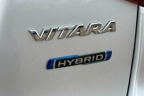 Suzuki Vitara Sz5 Boosterjet Mhev White #20