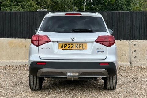 Suzuki Vitara Sz5 Boosterjet Mhev White #8