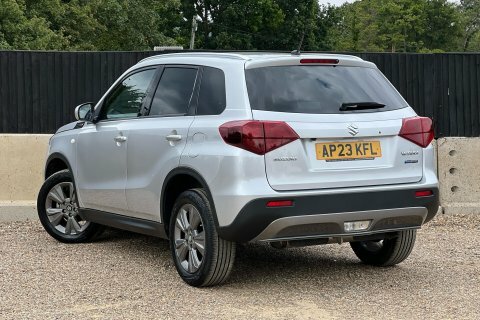 Suzuki Vitara 2023 23 Sz-t #2