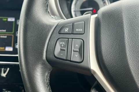 Suzuki Vitara Sz5 Boosterjet Mhev White #31