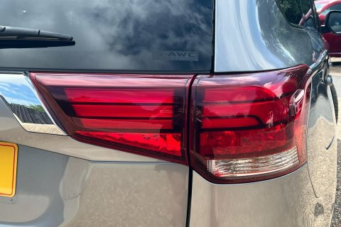Mitsubishi Outlander 2.4 Phev Verve Brown #12