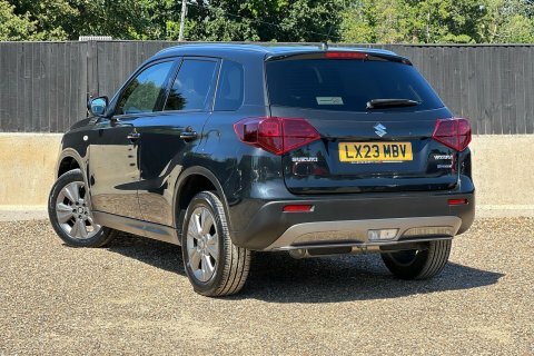 Suzuki Vitara 2023 23 Sz-t  #2