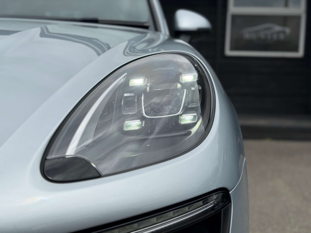 Porsche Macan 3.0T V6 Gts Suv Pdk 4Wd Euro 6 Ss 3 Grey #9