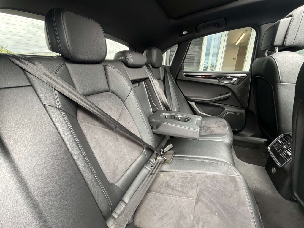 Porsche Macan 3.0T V6 Gts Suv Pdk 4Wd Euro 6 Ss 3 Grey #15