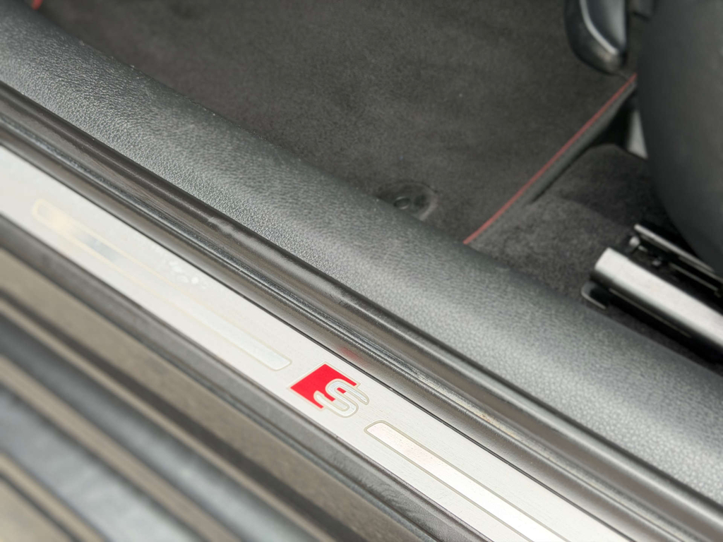 Audi S3 Tfsi 300 Quattro Black Edition S Tronic 300 P White #25