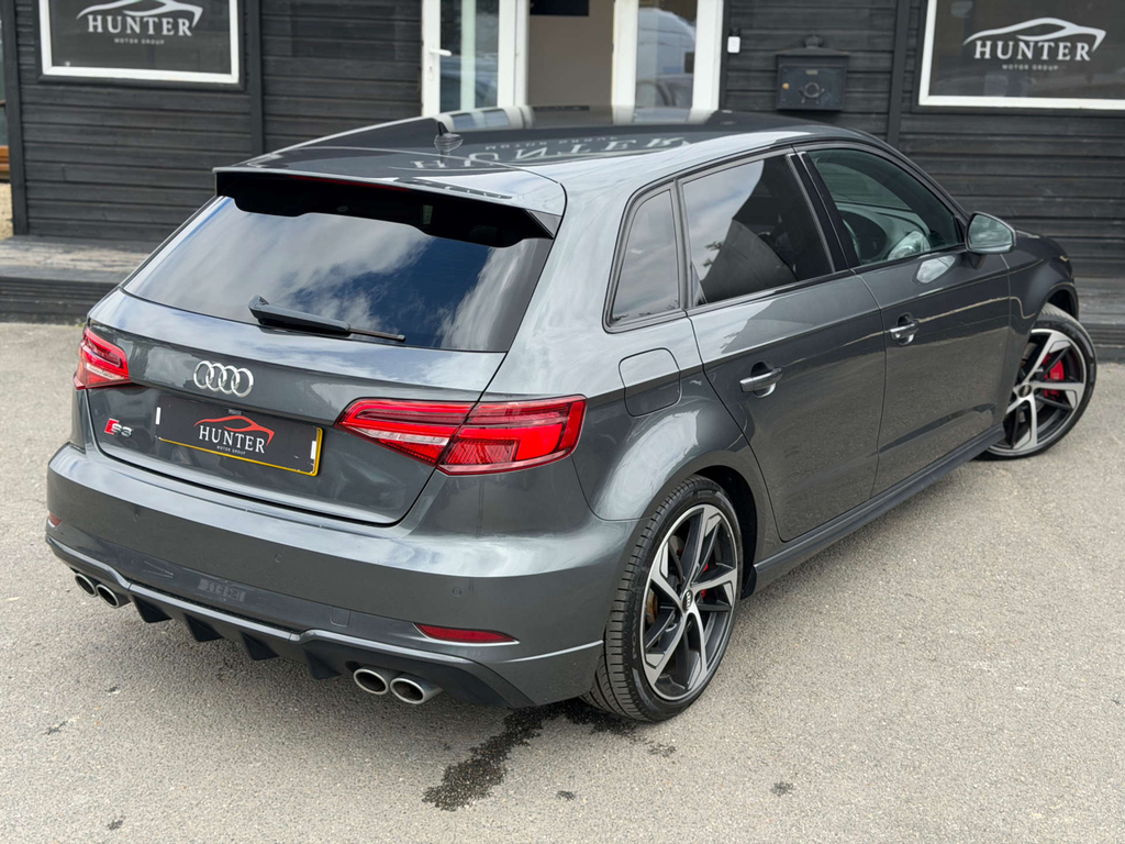 Audi S3 Tfsi 300 Quattro Black Edition S Tronic 300 P White #19