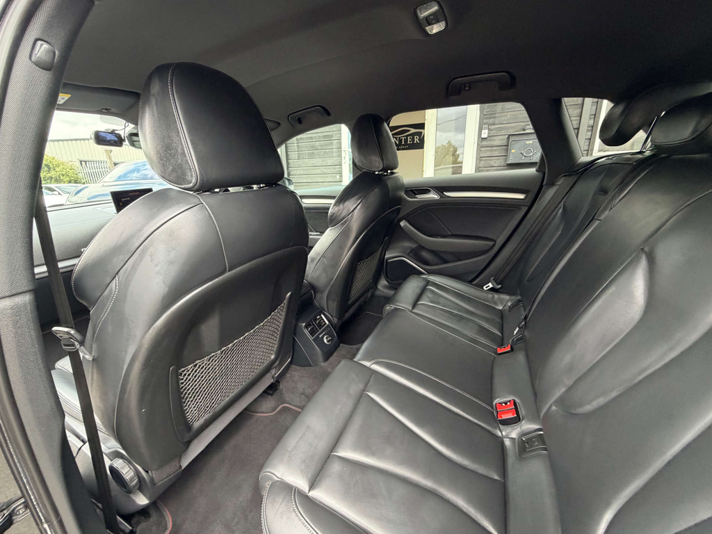 Audi S3 Tfsi 300 Quattro Black Edition S Tronic 300 P White #26