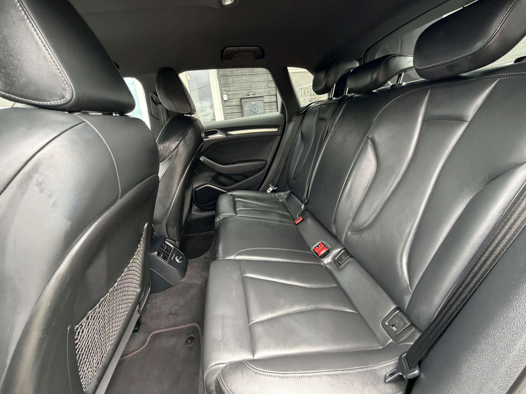 Audi S3 Tfsi 300 Quattro Black Edition S Tronic 300 P White #30