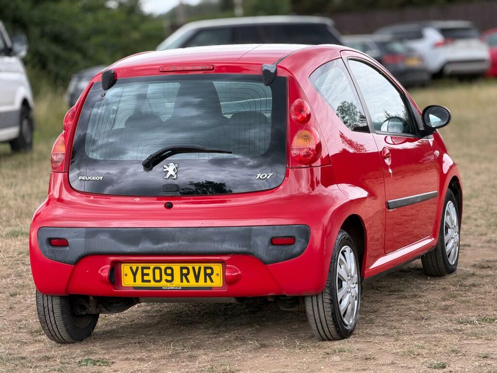 Peugeot 107 1.0 Urban Red #14
