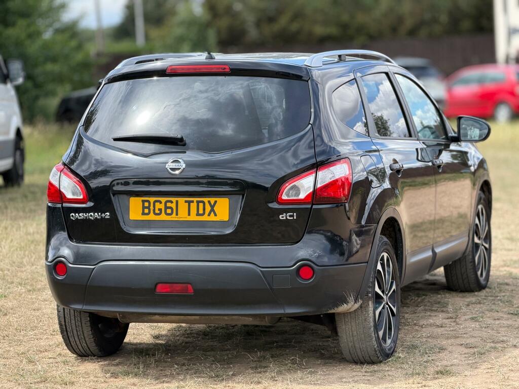 Nissan Qashqai+2 Diesel Black #16