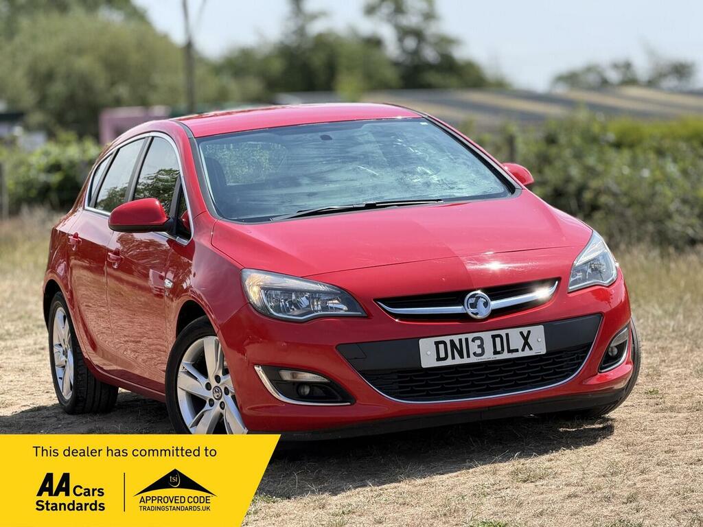 Vauxhall Astra 2.0 Cdti Ecoflex Sri Euro 5 Ss Red