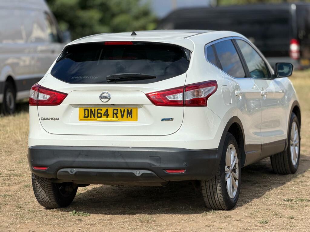Nissan Qashqai Qashqai Tekna Dci 4X4 White #14