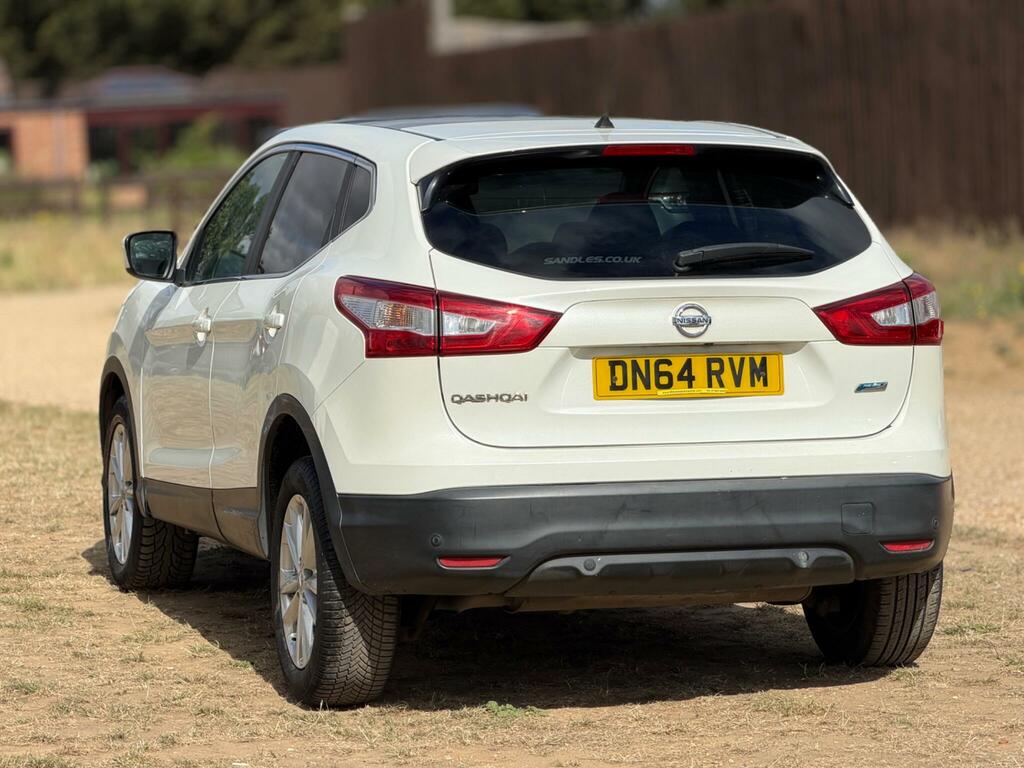 Nissan Qashqai Qashqai Tekna Dci 4X4 White #17