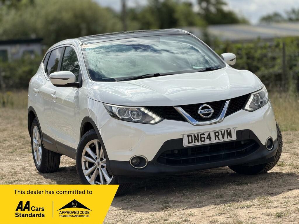 Nissan Qashqai Qashqai Tekna Dci 4X4 White #1