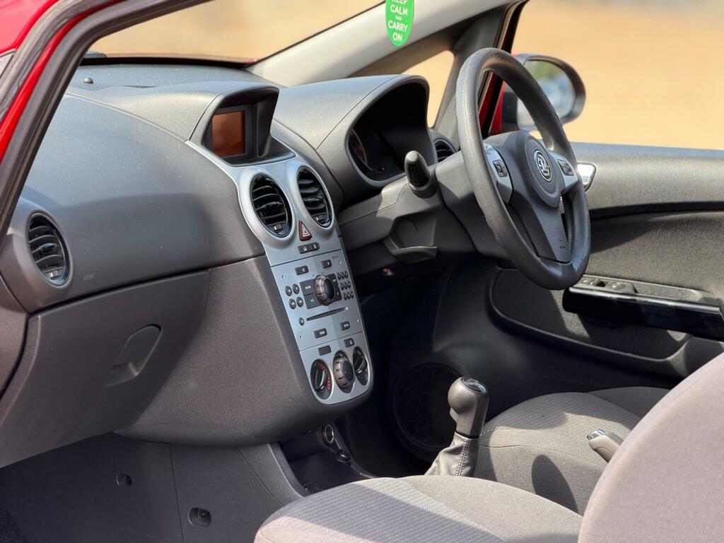 Vauxhall Corsa 1.2 16V Excite Euro 5 Red #6