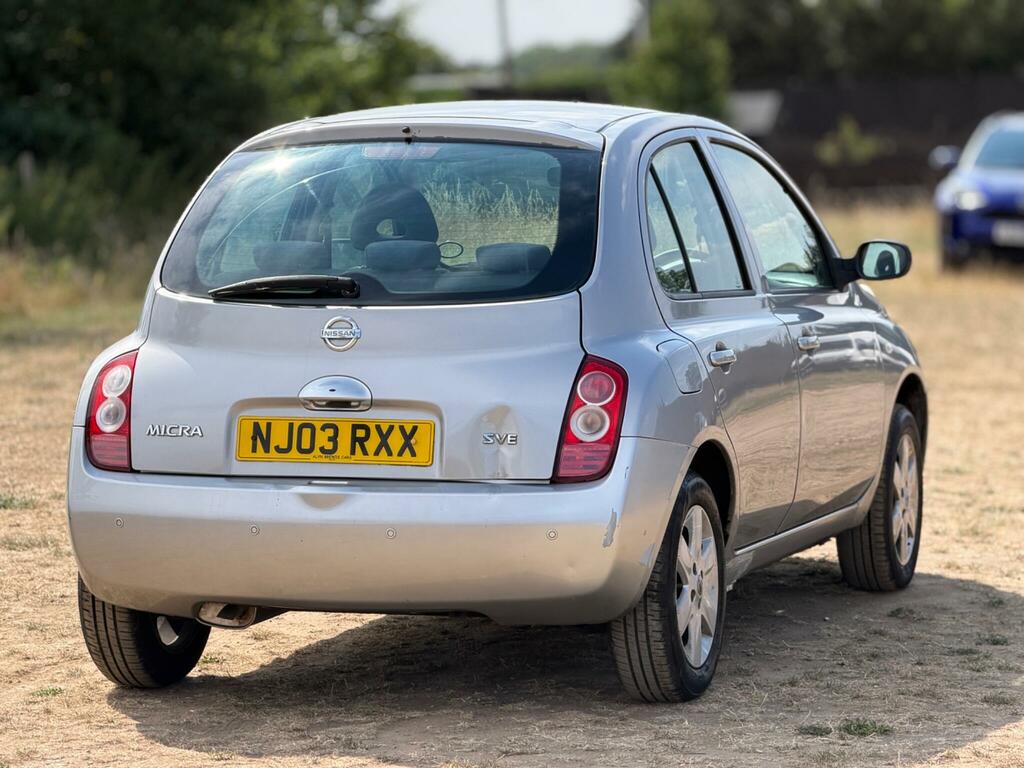 Nissan Micra 1.0 E Gold #15