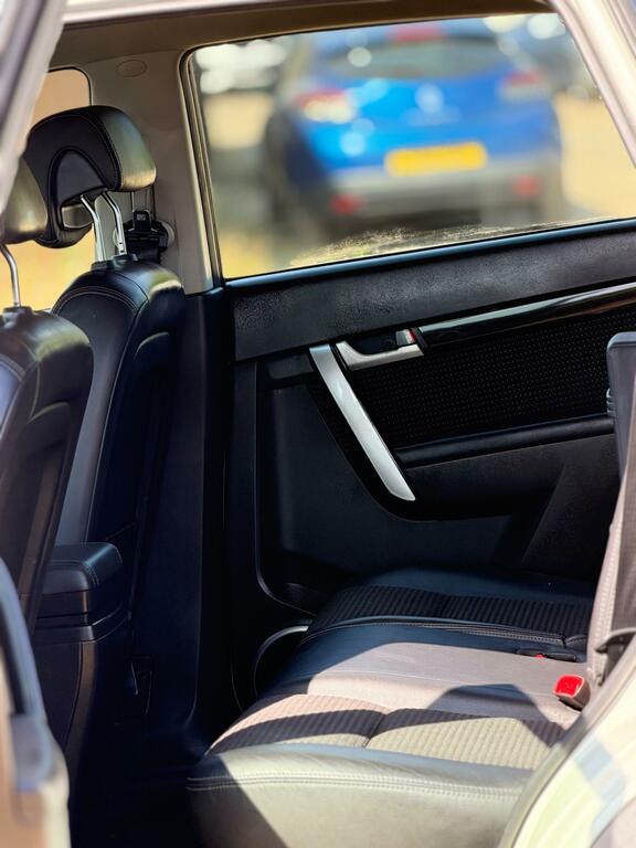 Chevrolet Captiva Vcdi Lt Silver #24