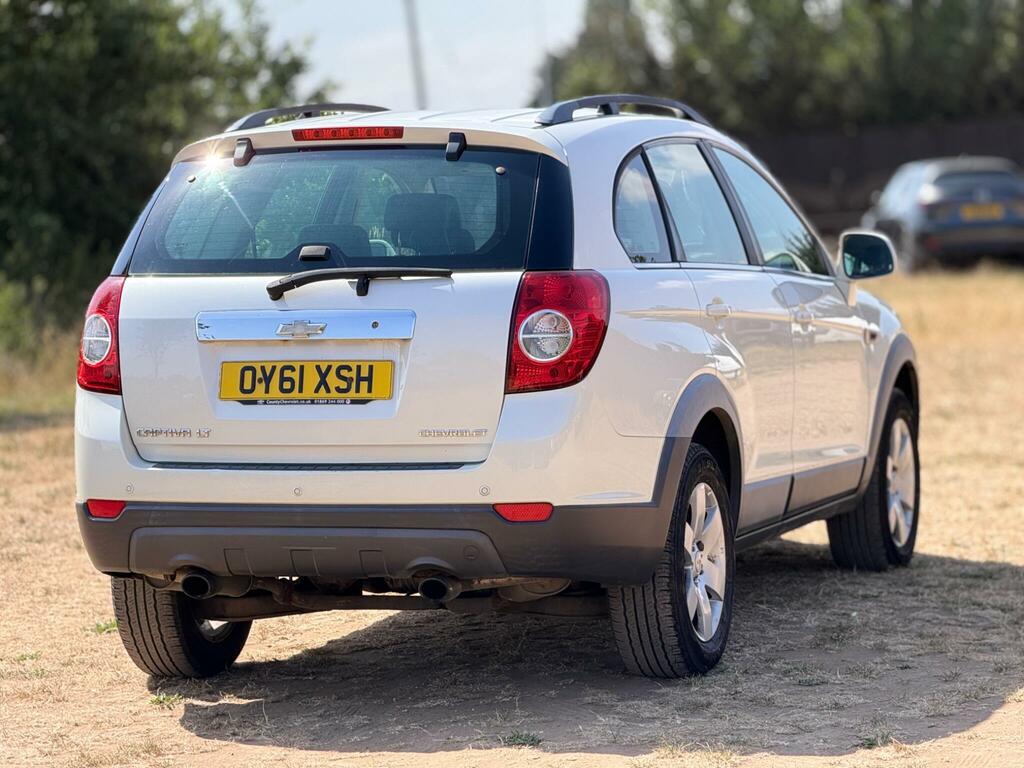 Chevrolet Captiva Vcdi Lt Silver #23