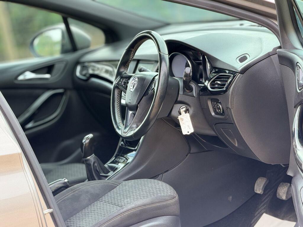 Vauxhall Astra Estate Silver #15