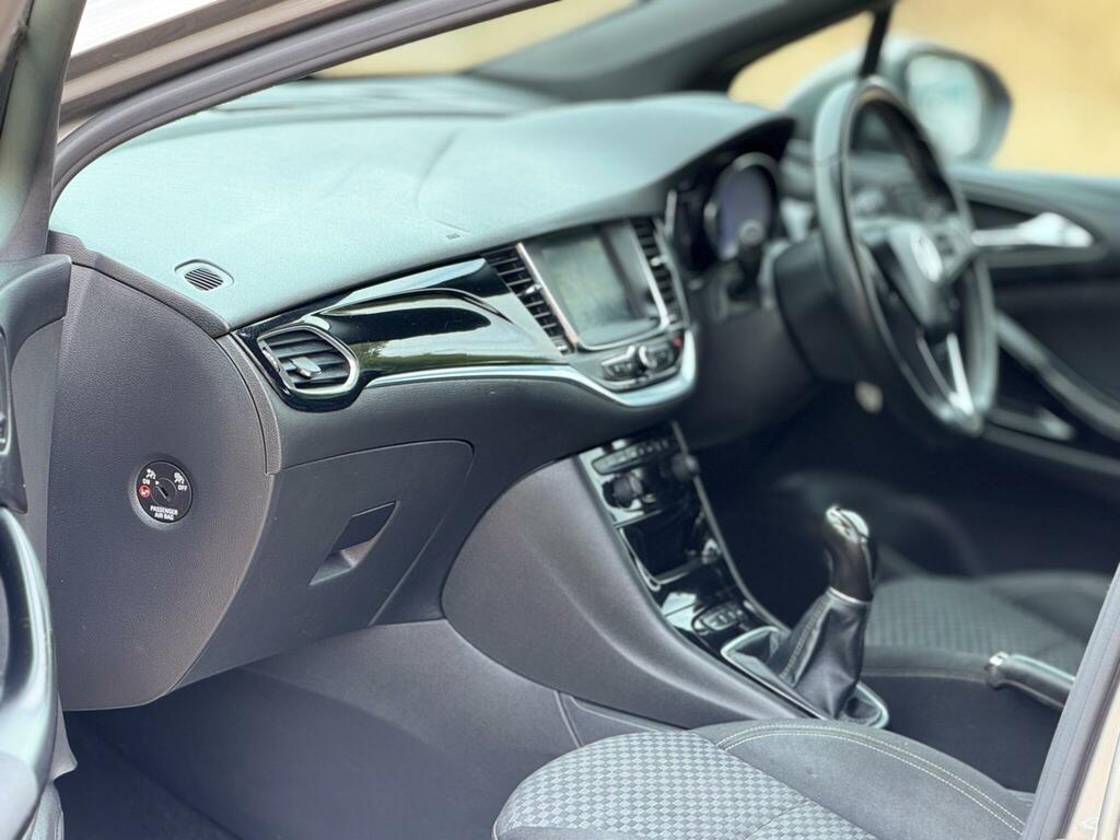 Vauxhall Astra Estate Silver #25