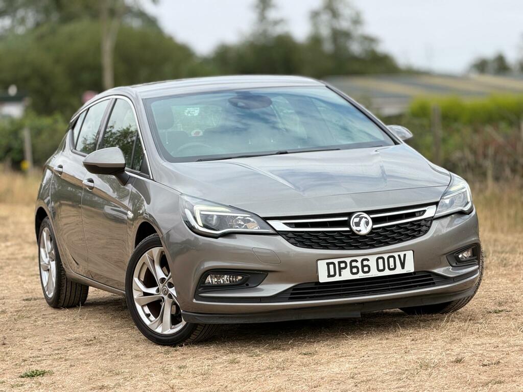 Vauxhall Astra Estate Silver #11