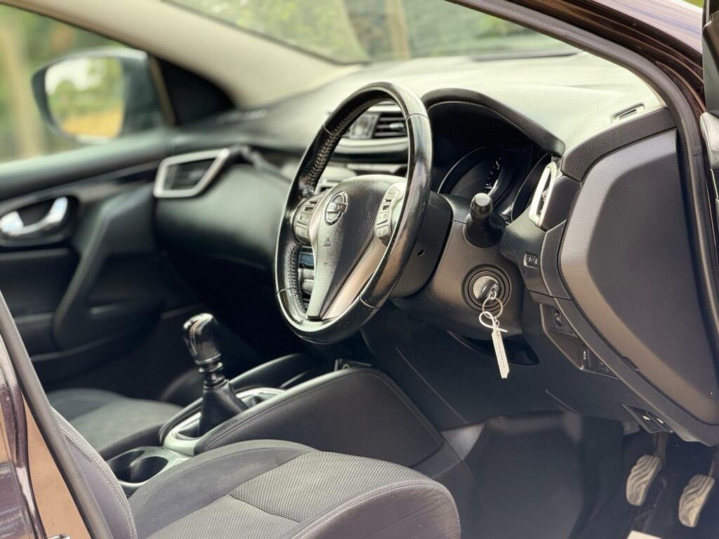 Nissan Qashqai Suv #24
