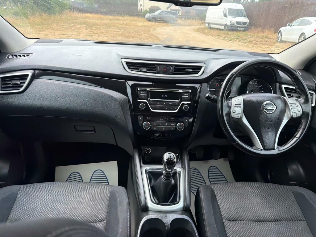 Nissan Qashqai Suv #23