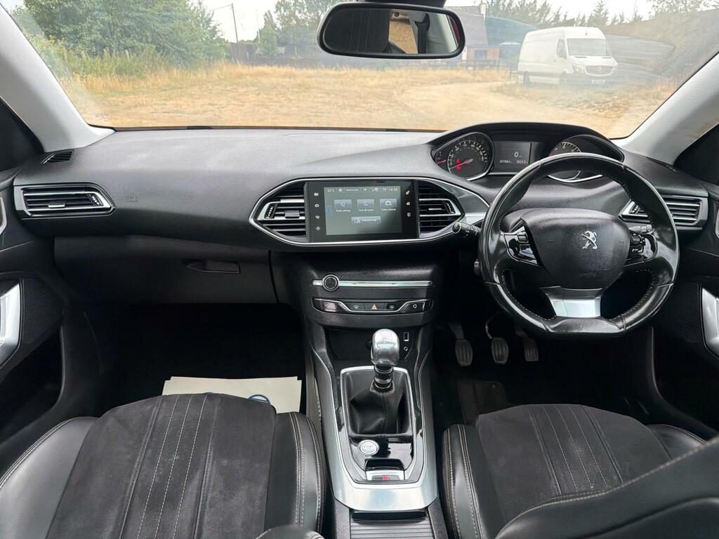 Peugeot 308 308 Active E-thp Grey #24