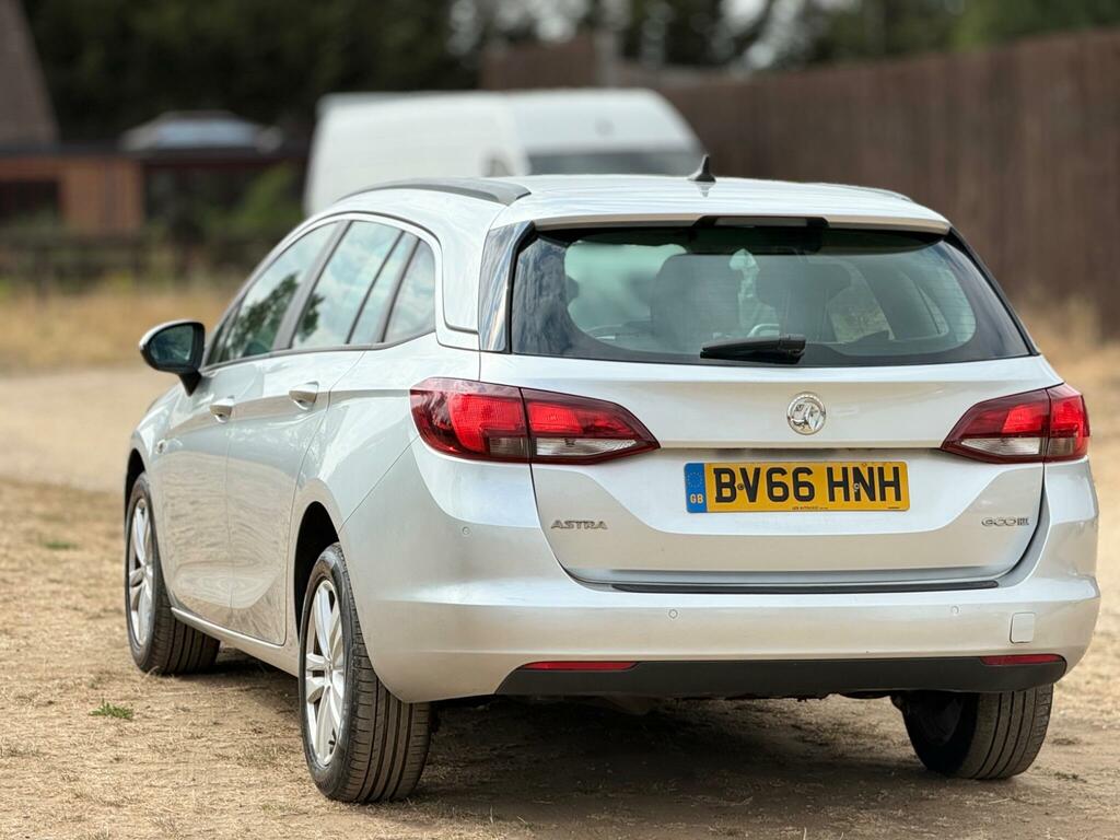 Vauxhall Astra 1.6 Cdti Ecoflex Design Sports Tourer Euro 6 Ss Silver #4