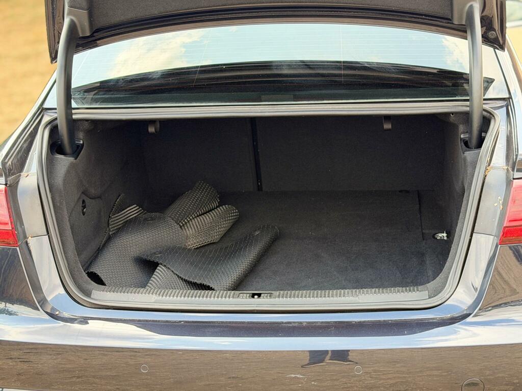 Audi A6 Saloon Tdi Ultra S Line Grey #30