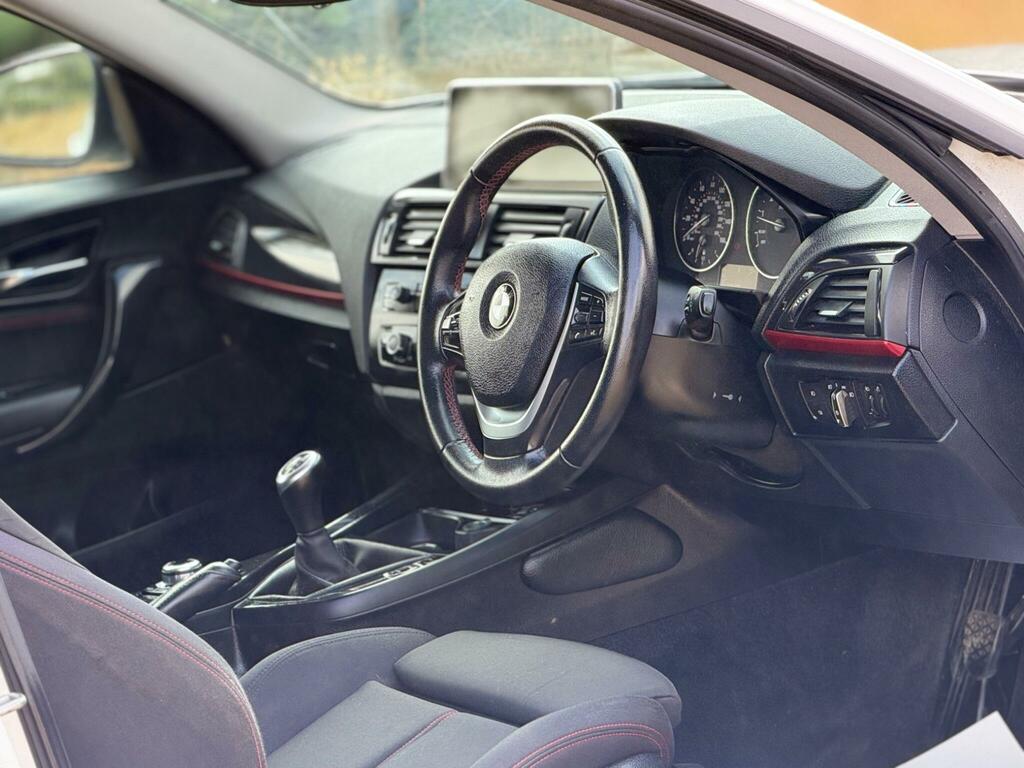 BMW 1 Series 118D M Sport Shadow Ed Step #18